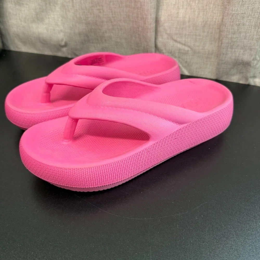 MIA Summer Flip Flops Sandals Women's 9M Pink Casual Comfort‎ Beach Pool Lounge